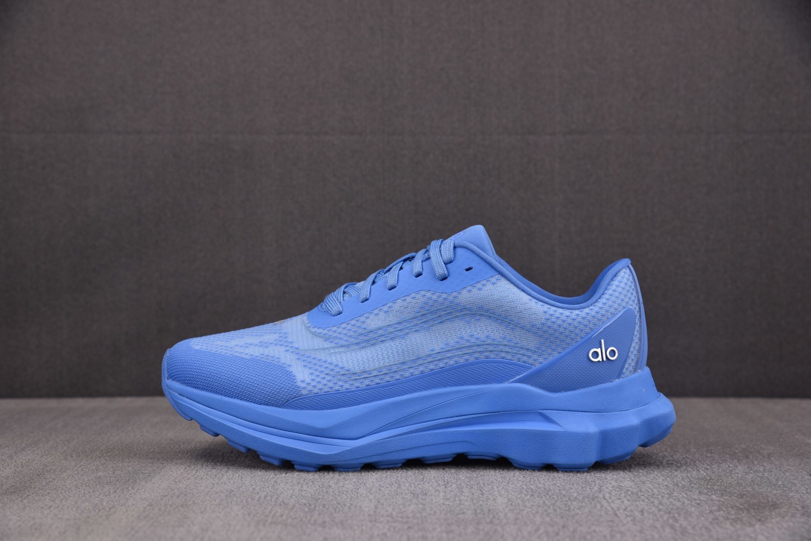 Alo 尺码:36-45纯原出品-Alo Yoga Alo Runner 蓝色 YZ014尺码：40 4