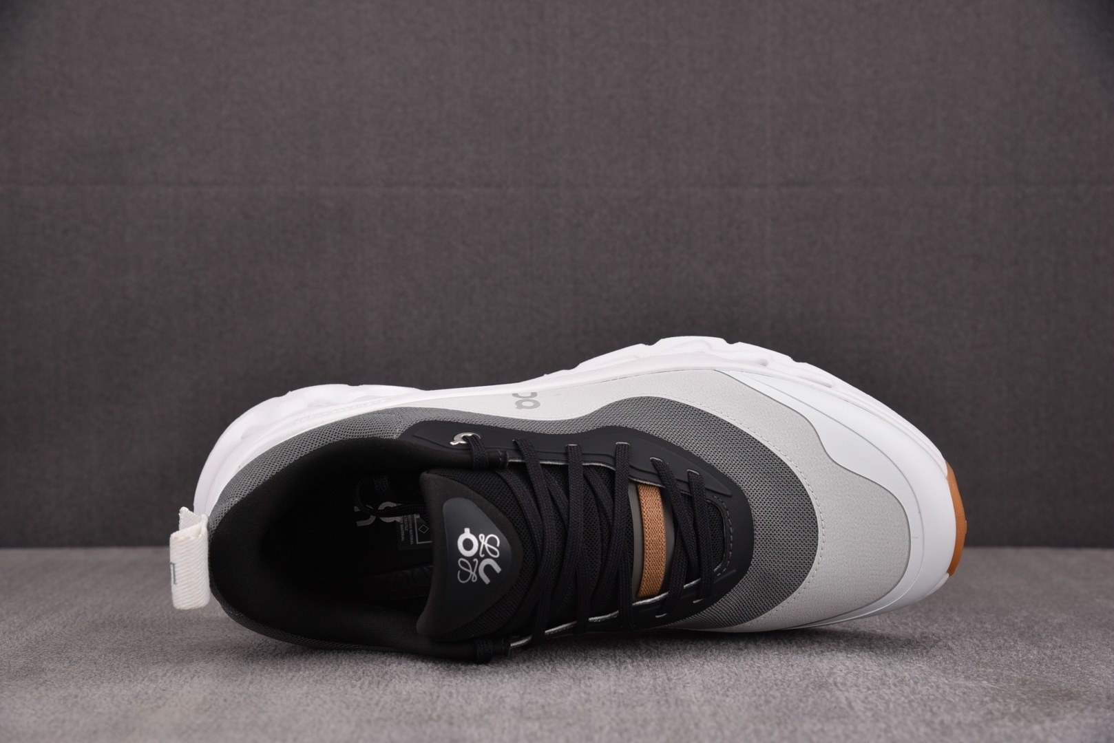 昂跑 尺码:36-45纯原出品-LOEWE x On Cloudtilt 2 看图 YZ004尺码：36