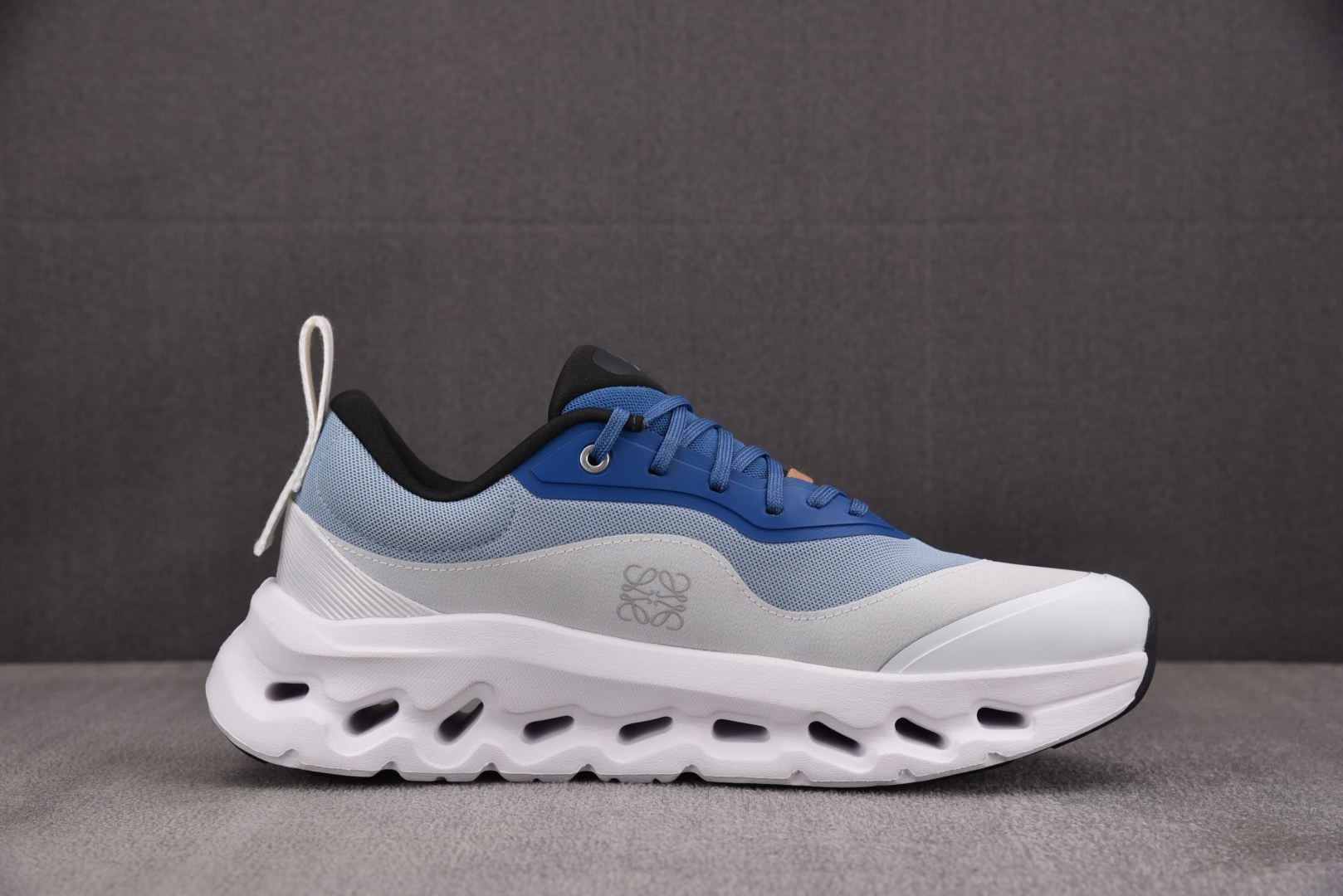 昂跑 尺码:36-45纯原出品-LOEWE x On Cloudtilt 2 看图 YZ004尺码：36