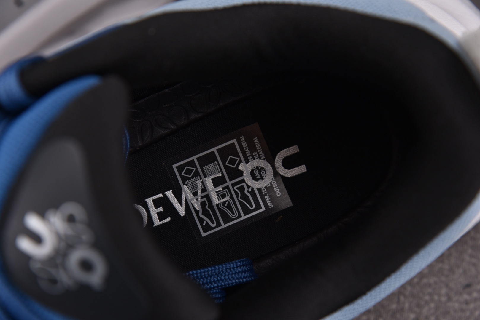 昂跑 尺码:36-45纯原出品-LOEWE x On Cloudtilt 2 看图 YZ004尺码：36