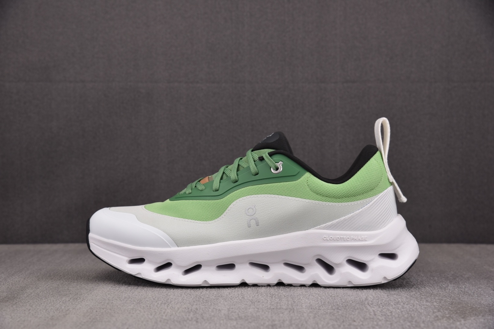 昂跑 尺码:36-45纯原出品-LOEWE x On Cloudtilt 2 看图 YZ004尺码：36