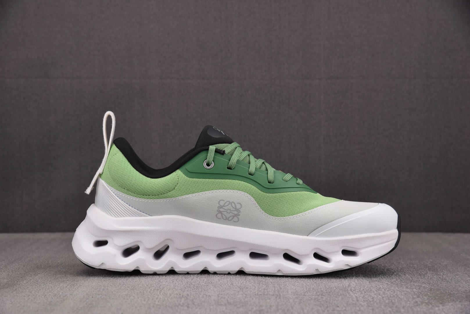 昂跑 尺码:36-45纯原出品-LOEWE x On Cloudtilt 2 看图 YZ004尺码：36