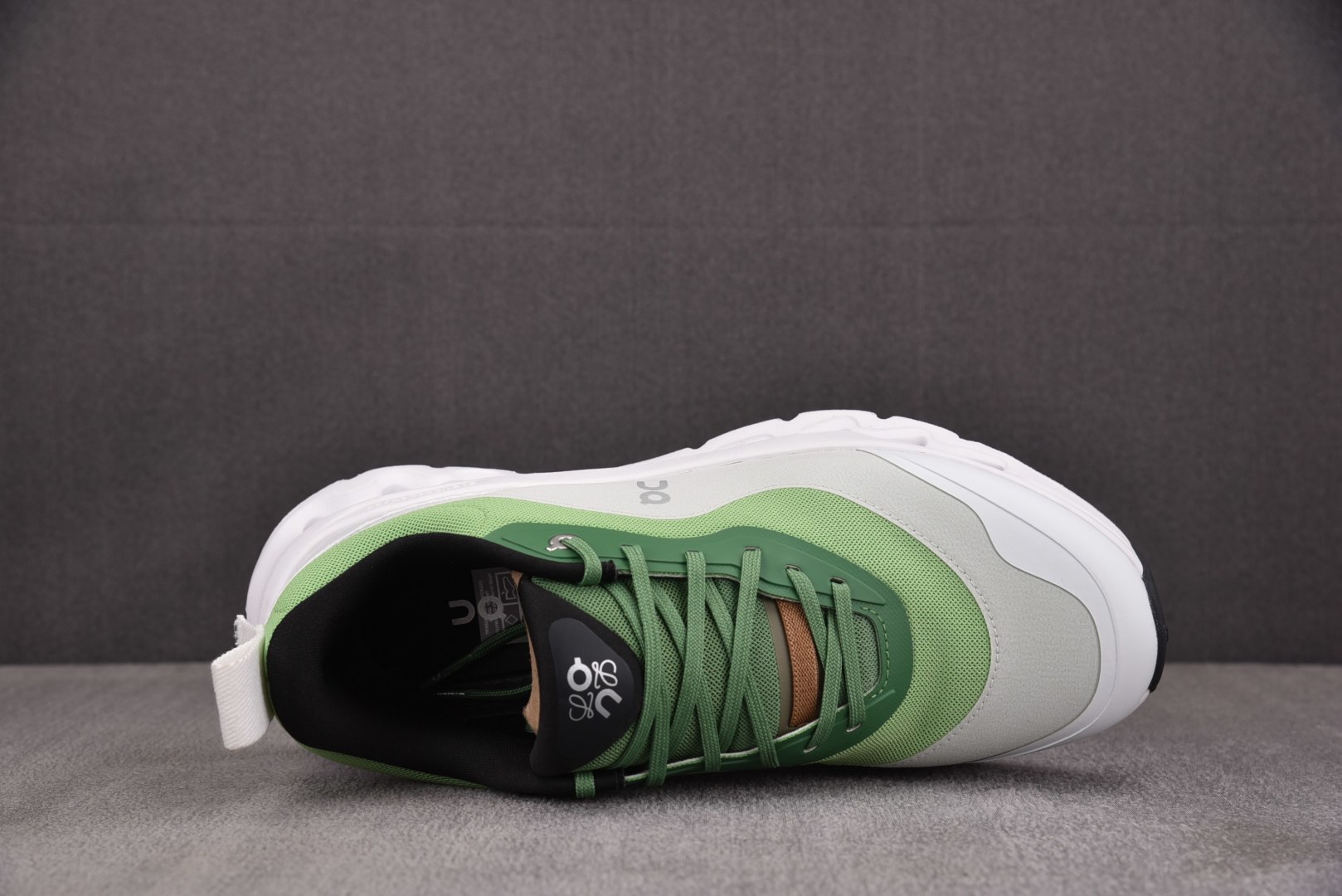 昂跑 尺码:36-45纯原出品-LOEWE x On Cloudtilt 2 看图 YZ004尺码：36