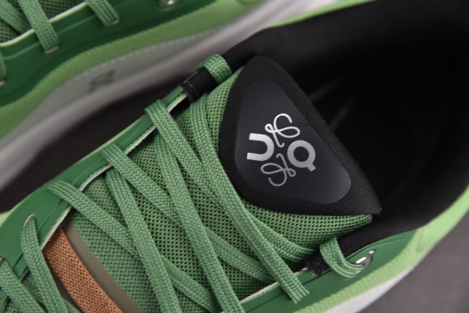 昂跑 尺码:36-45纯原出品-LOEWE x On Cloudtilt 2 看图 YZ004尺码：36