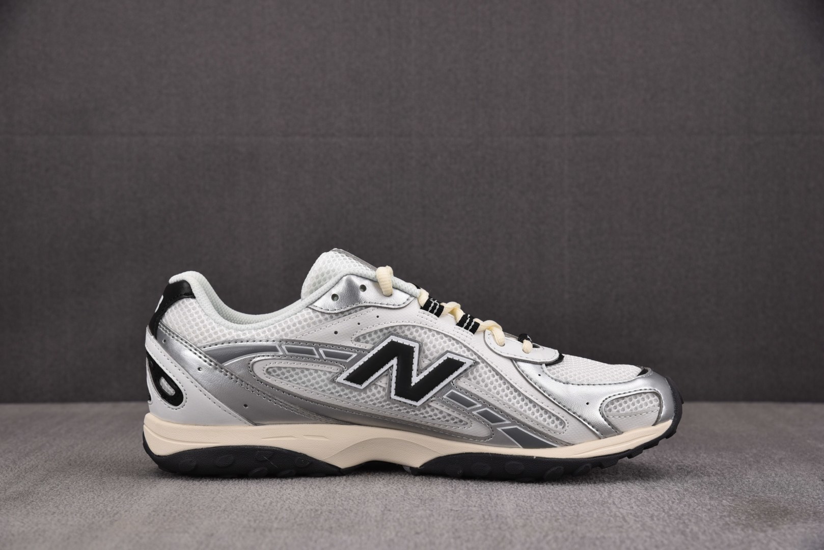 NB204 尺码:36-44.5纯原出品-New Balance 204L Silver Metalli