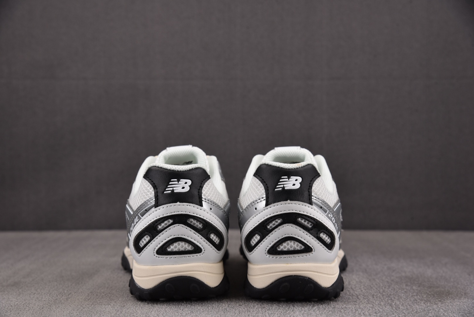 NB204 尺码:36-44.5纯原出品-New Balance 204L Silver Metalli