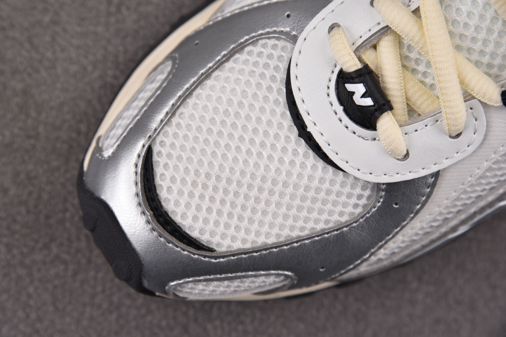 NB204 尺码:36-44.5纯原出品-New Balance 204L Silver Metalli