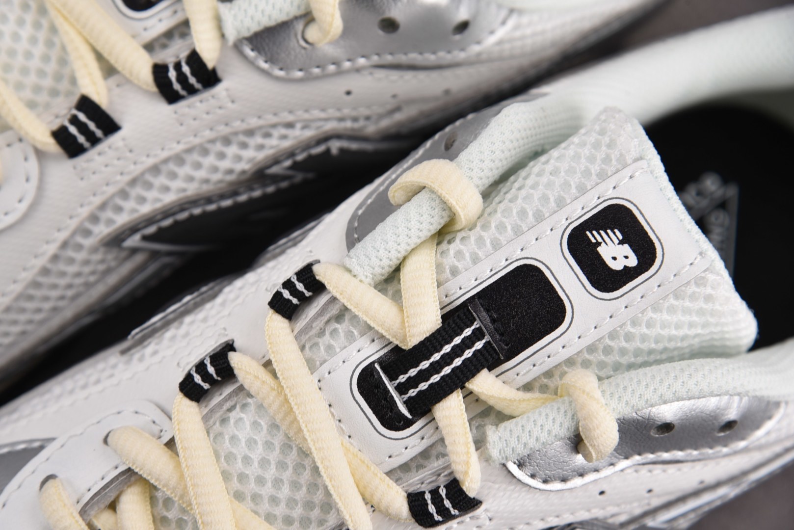 NB204 尺码:36-44.5纯原出品-New Balance 204L Silver Metalli