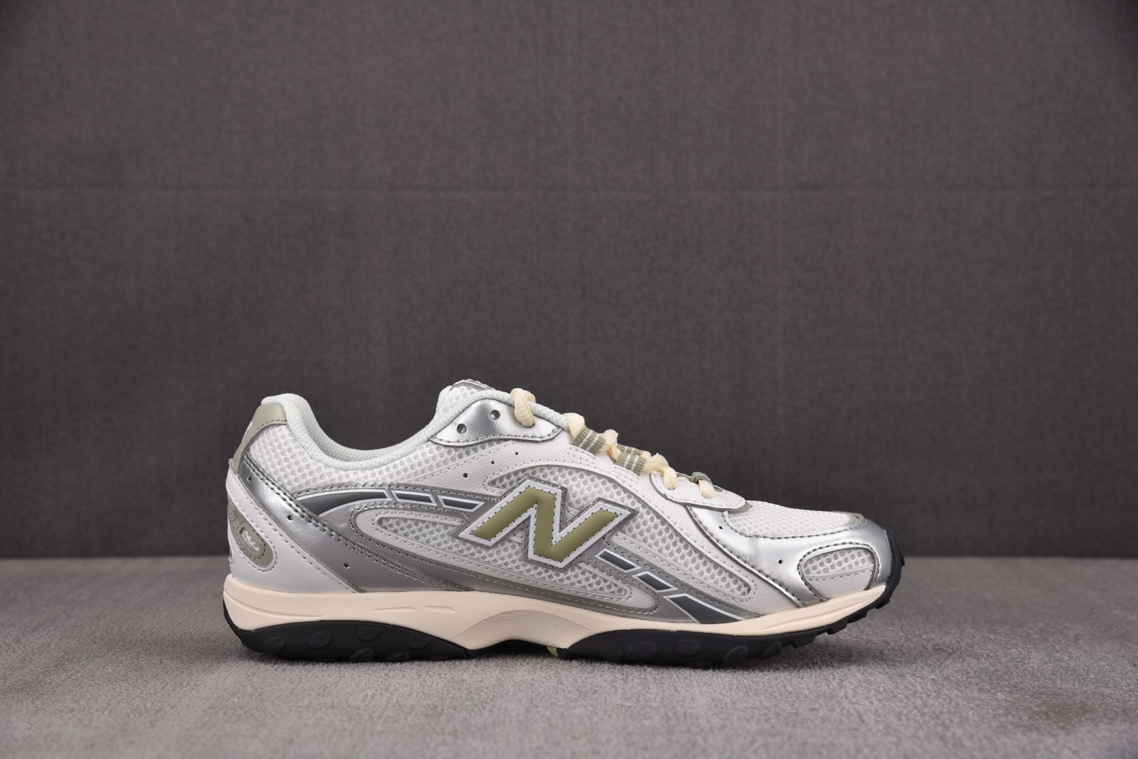 NB204 尺码:36-44.5纯原出品-New Balance 204L Silver Metalli