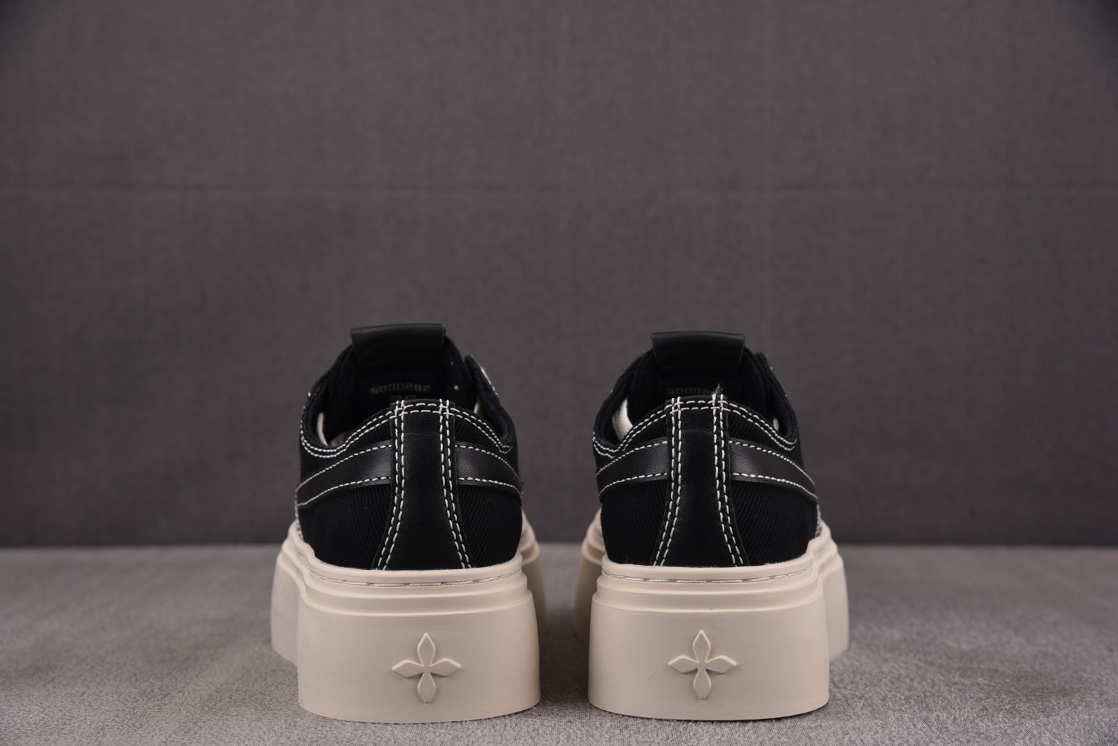 SMFK 尺码:36-39纯原出品-SMFK COMPASS METEOR ROVE 帆布鞋 荒野黑 Y