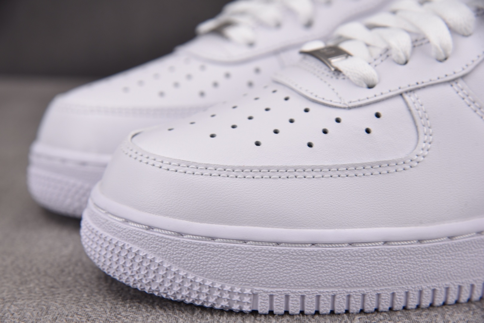AF1 尺码:36-47.5纯原出品- Air Force 1 Low '07 White 白色 CW2