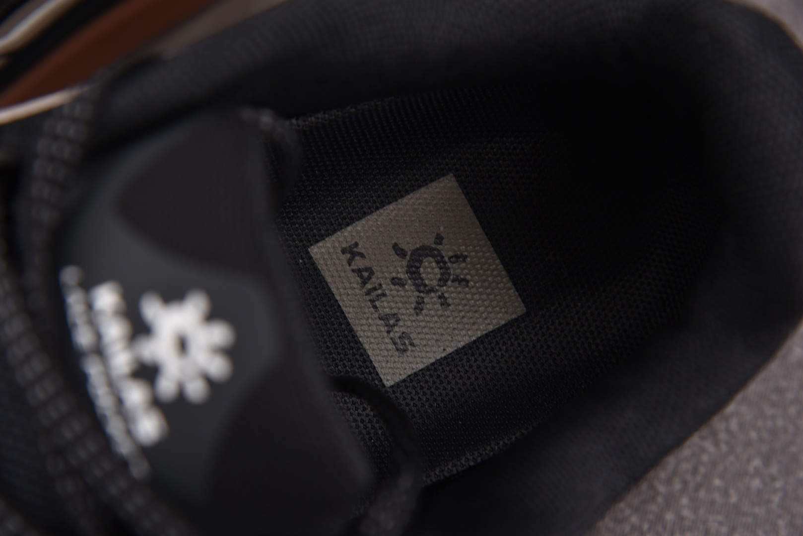 KAILAS 尺码:36-45纯原版出品-KAILAS 凯乐石 跑山徒步鞋 复古卡其 YZ020尺寸36