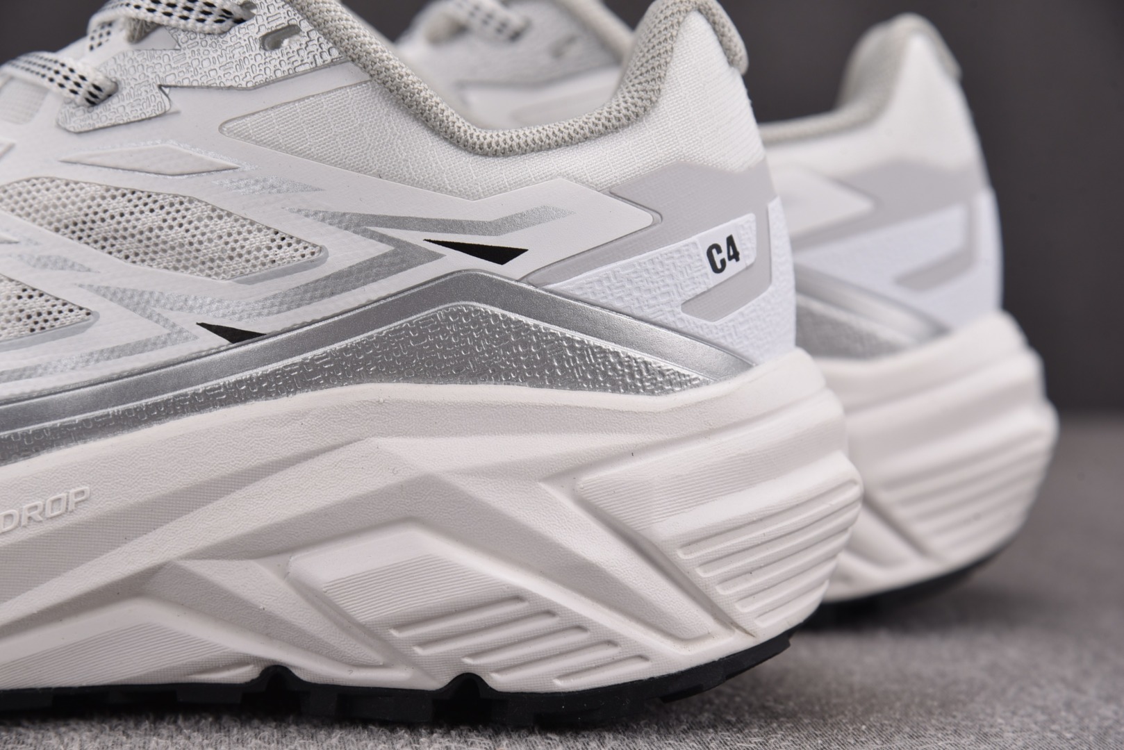 KAILAS 尺码:40-45纯原版出品-KAILAS 凯乐石 跑山徒步鞋 云白 YZ020尺寸36 3