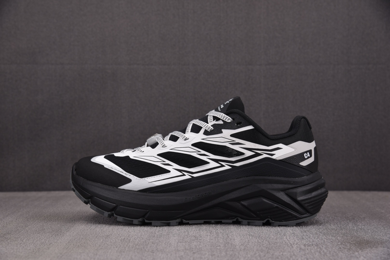 KAILAS 尺码:40-45纯原版出品-KAILAS 凯乐石 跑山徒步鞋 云白 墨黑 YZ020尺寸3