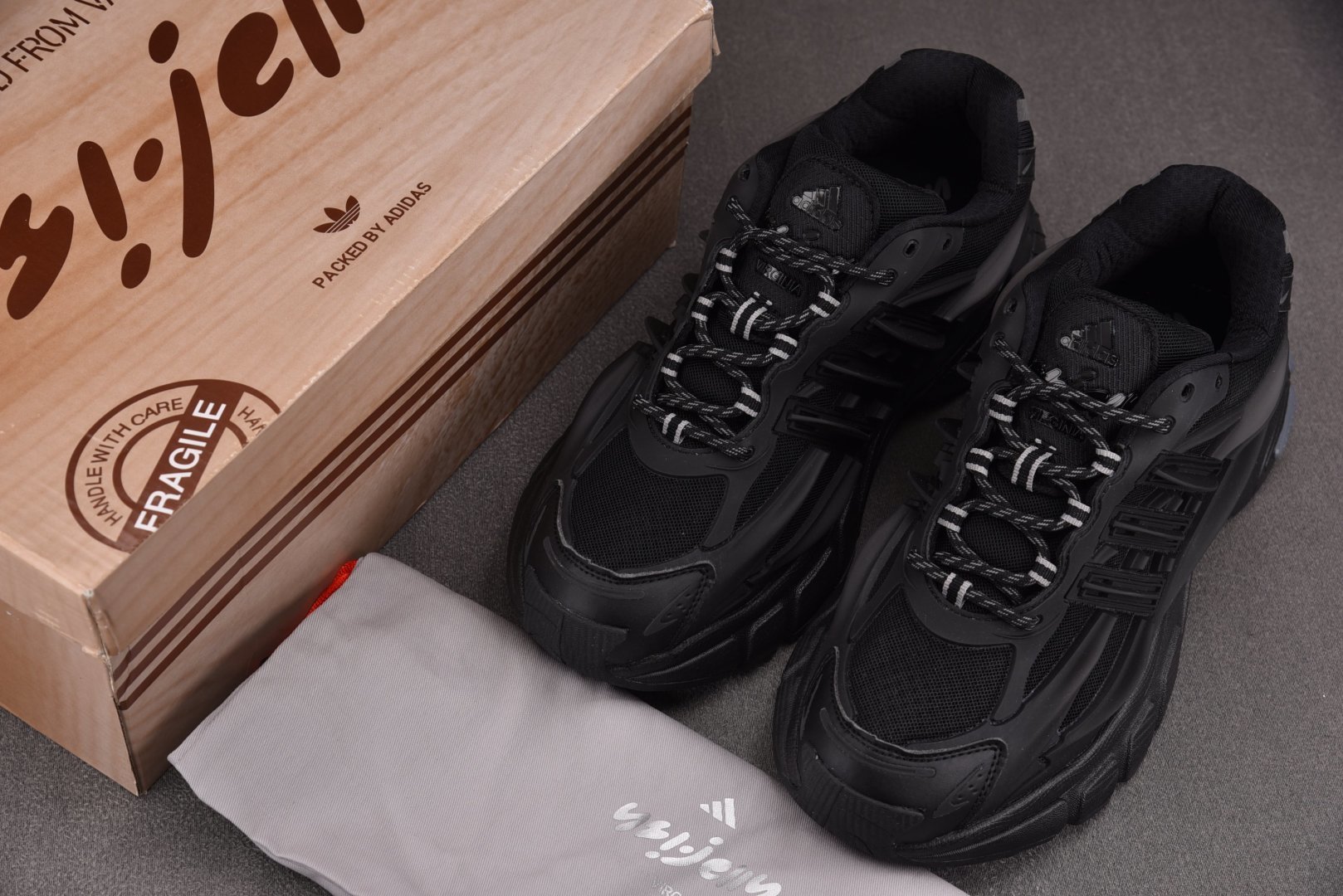 Originals 尺码:36-45纯原出品-Pharrell x AD Adistar Jellyfi
