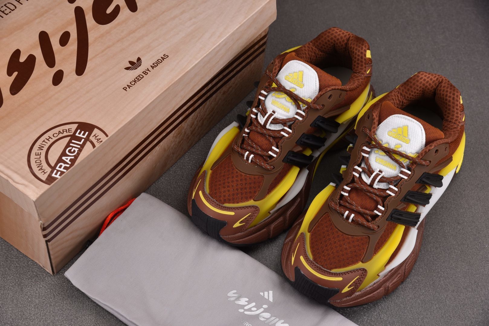 Originals 尺码:36-45纯原出品-Pharrell x AD Adistar Jellyfi