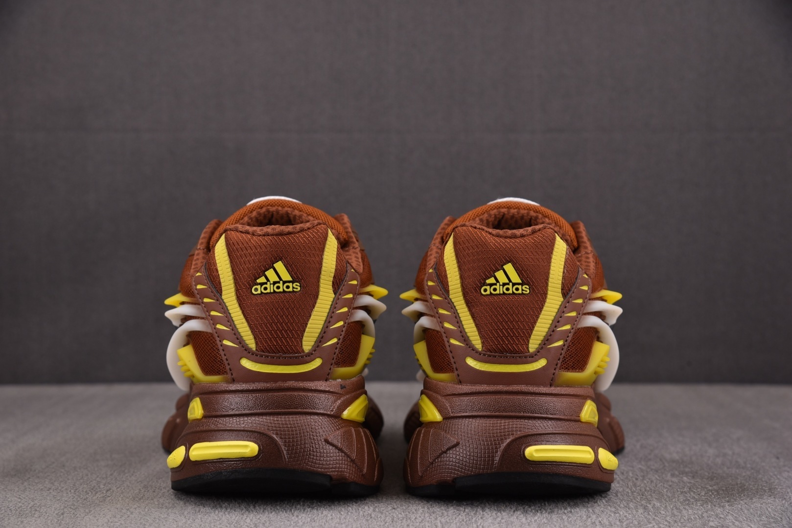 Originals 尺码:36-45纯原出品-Pharrell x AD Adistar Jellyfi