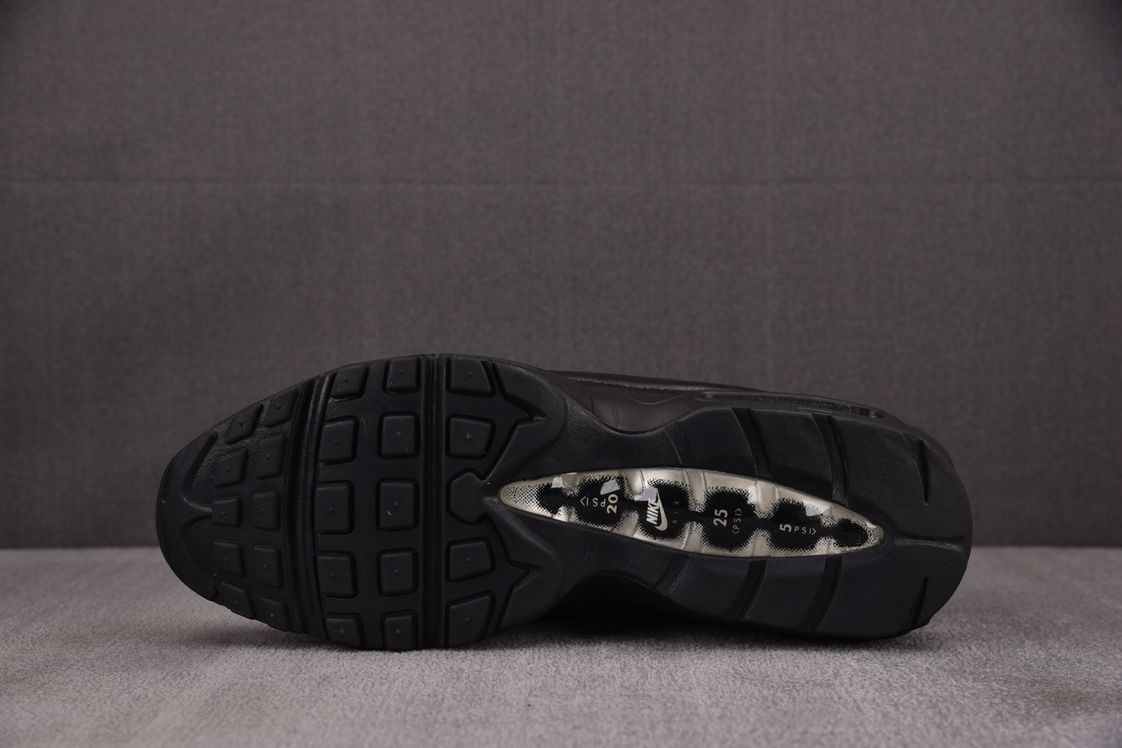 MAX95 尺码:40-47.5纯原出品-Supreme x Nike Air Max 95 Lux 联