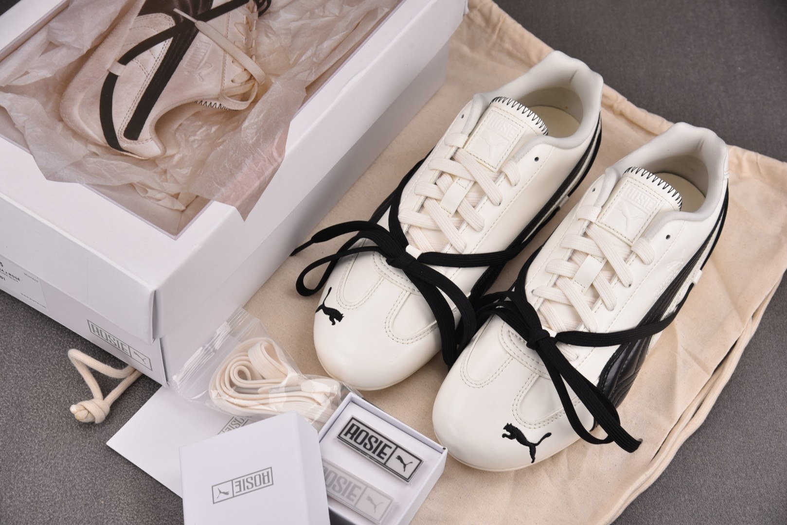 彪马Puma 尺码:35.5-45纯原出品-Rose x Puma Speedcat 白黑-01 YZ0