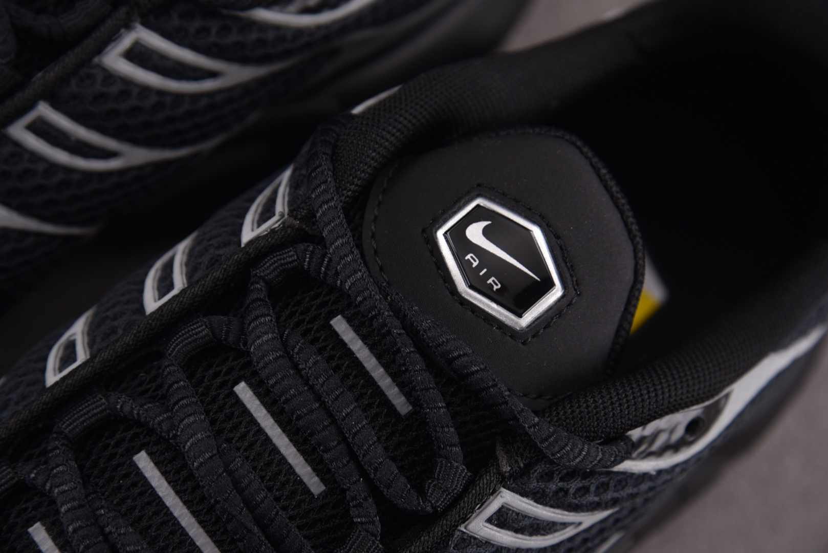 【纯原】NK Air Max Plus Premium Black Reflective Silver 