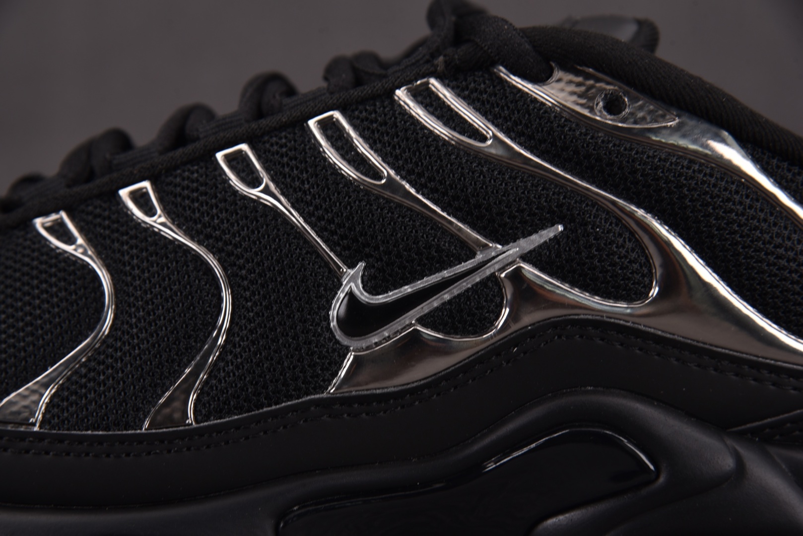 【纯原】NK Air Max Plus SE Black Chrome (Women's) 黑色 HJ9