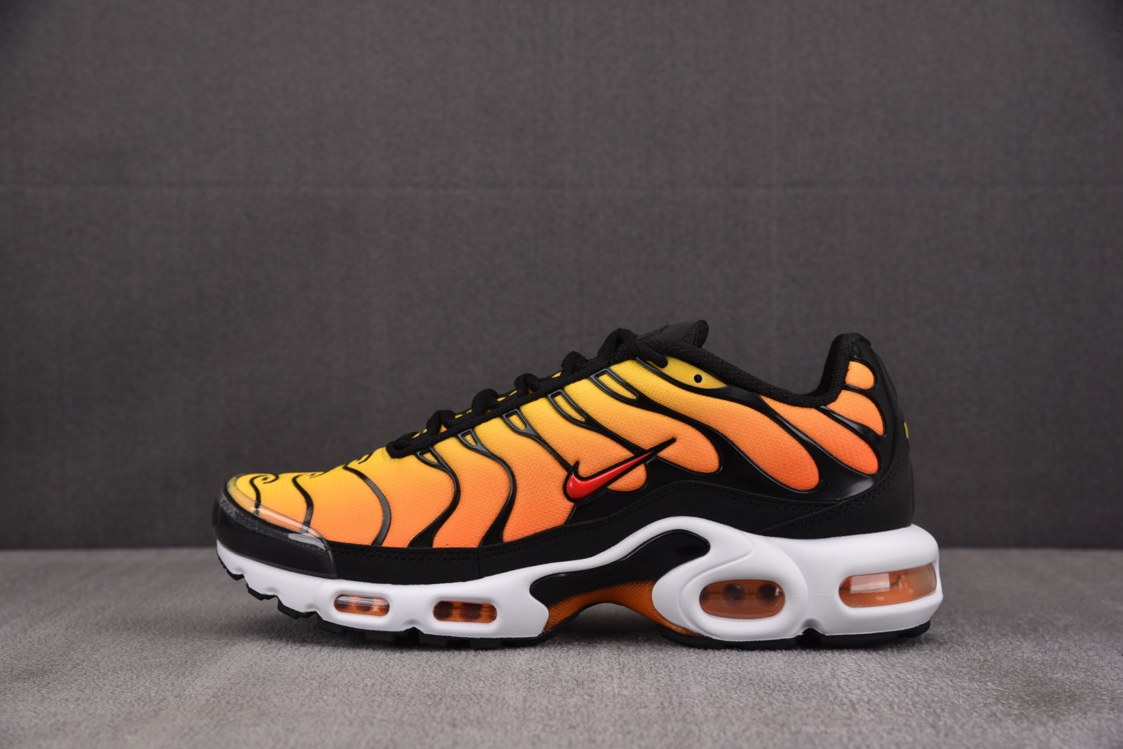 【纯原】NK Air Max Plus Sunset 日落黄 HF0552-001 #尺寸36 36.5