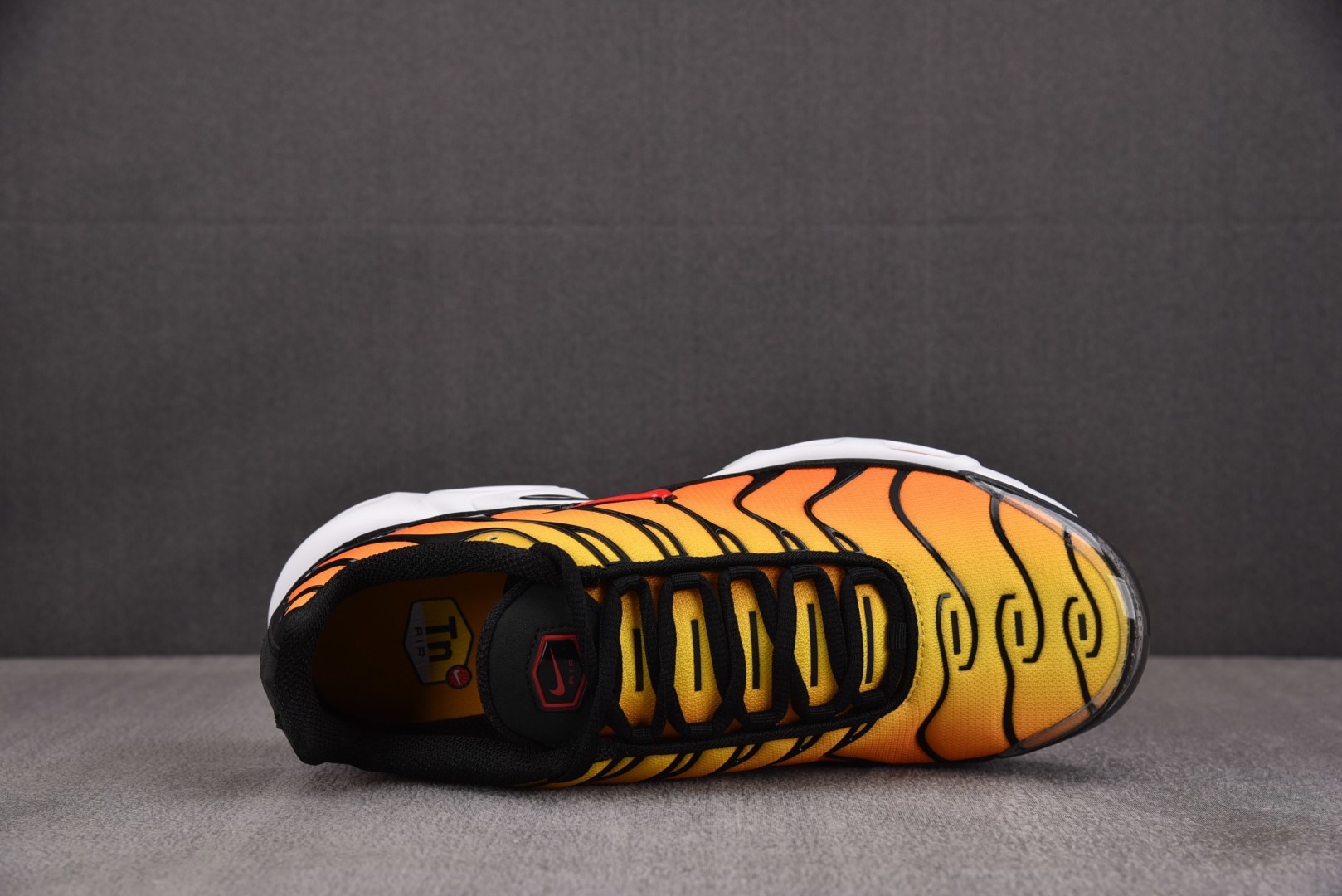 【纯原】NK Air Max Plus Sunset 日落黄 HF0552-001 #尺寸36 36.5