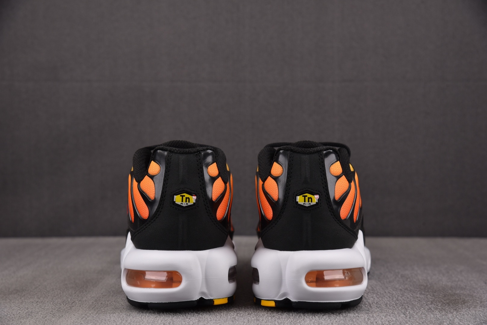 【纯原】NK Air Max Plus Sunset 日落黄 HF0552-001 #尺寸36 36.5