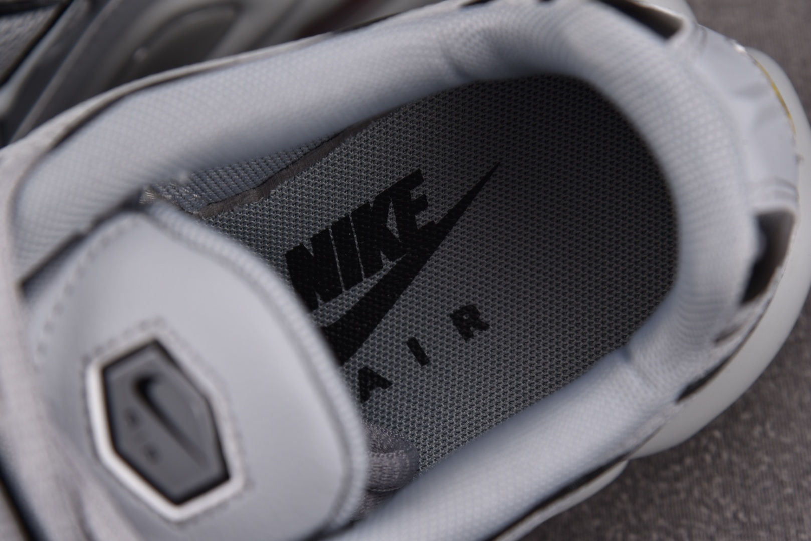 【纯原】NK Air Max Plus Wolf Grey 灰色 -021 #尺寸36 36.5 37.
