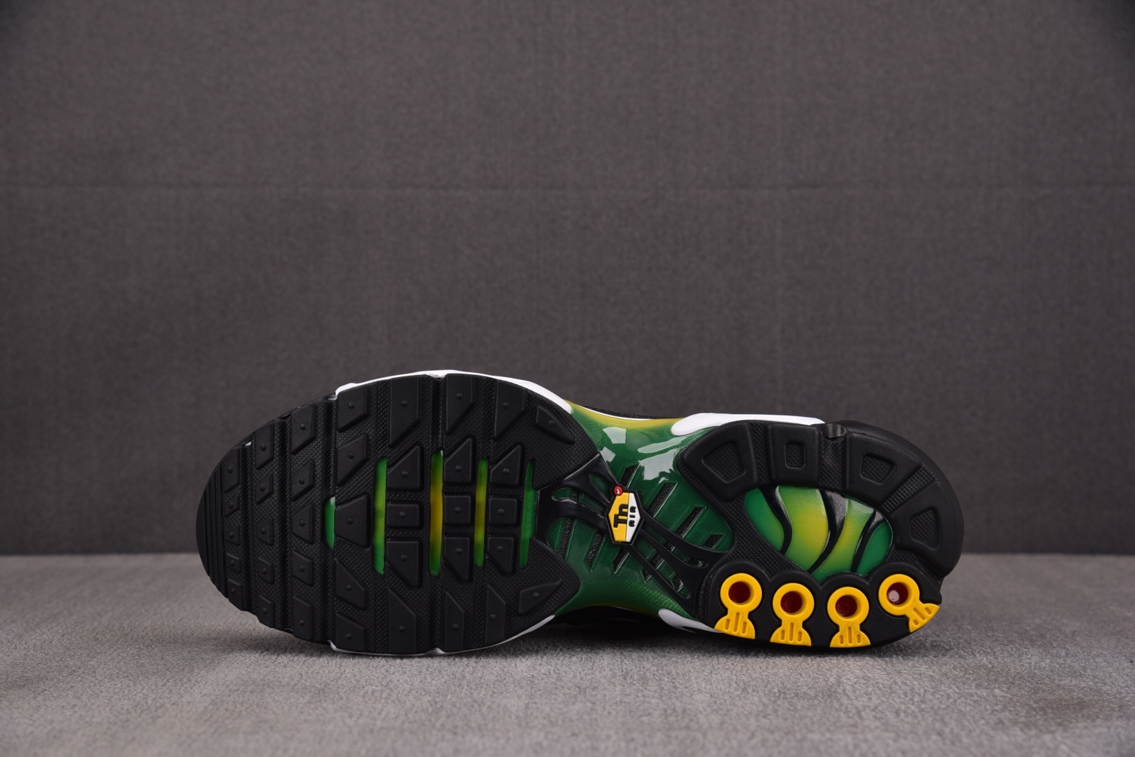 【纯原】NK Air Max Plus 黄黑绿 IB7671-700 #尺寸36 36.5 37.5 3