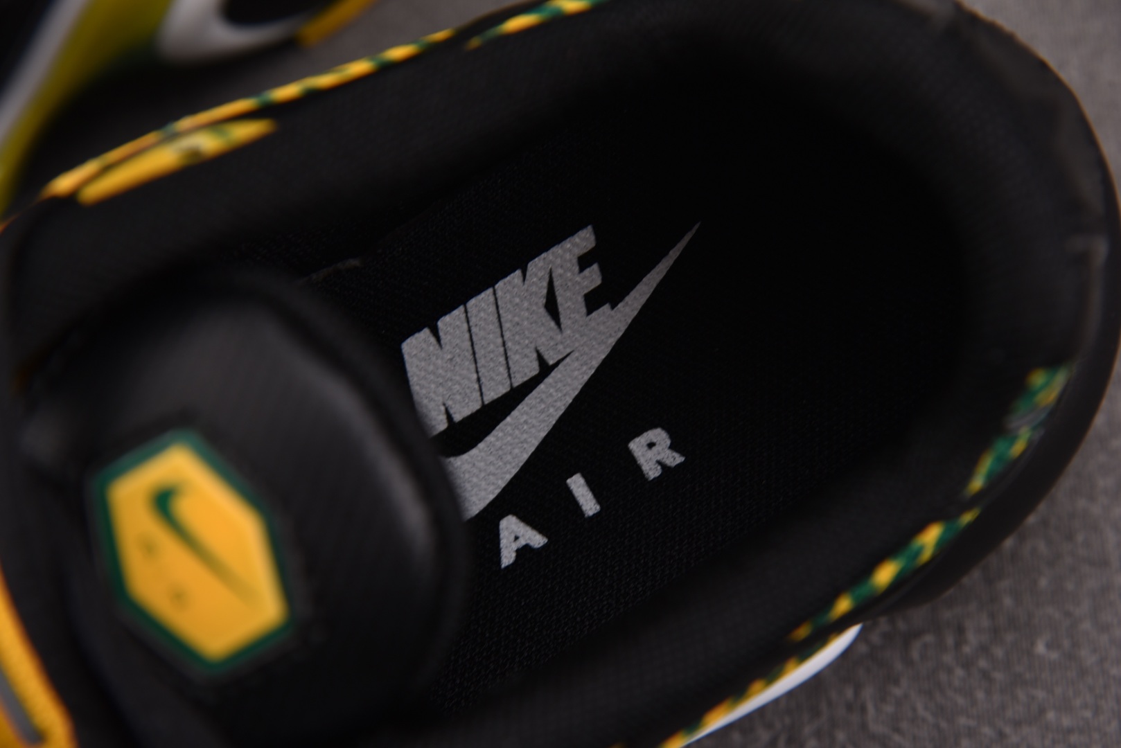 【纯原】NK Air Max Plus 黄黑绿 IB7671-700 #尺寸36 36.5 37.5 3