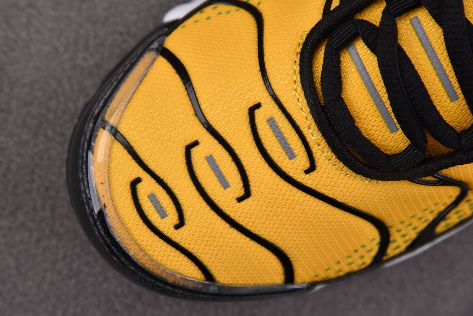 【纯原】NK Air Max Plus 黄黑绿 IB7671-700 #尺寸36 36.5 37.5 3
