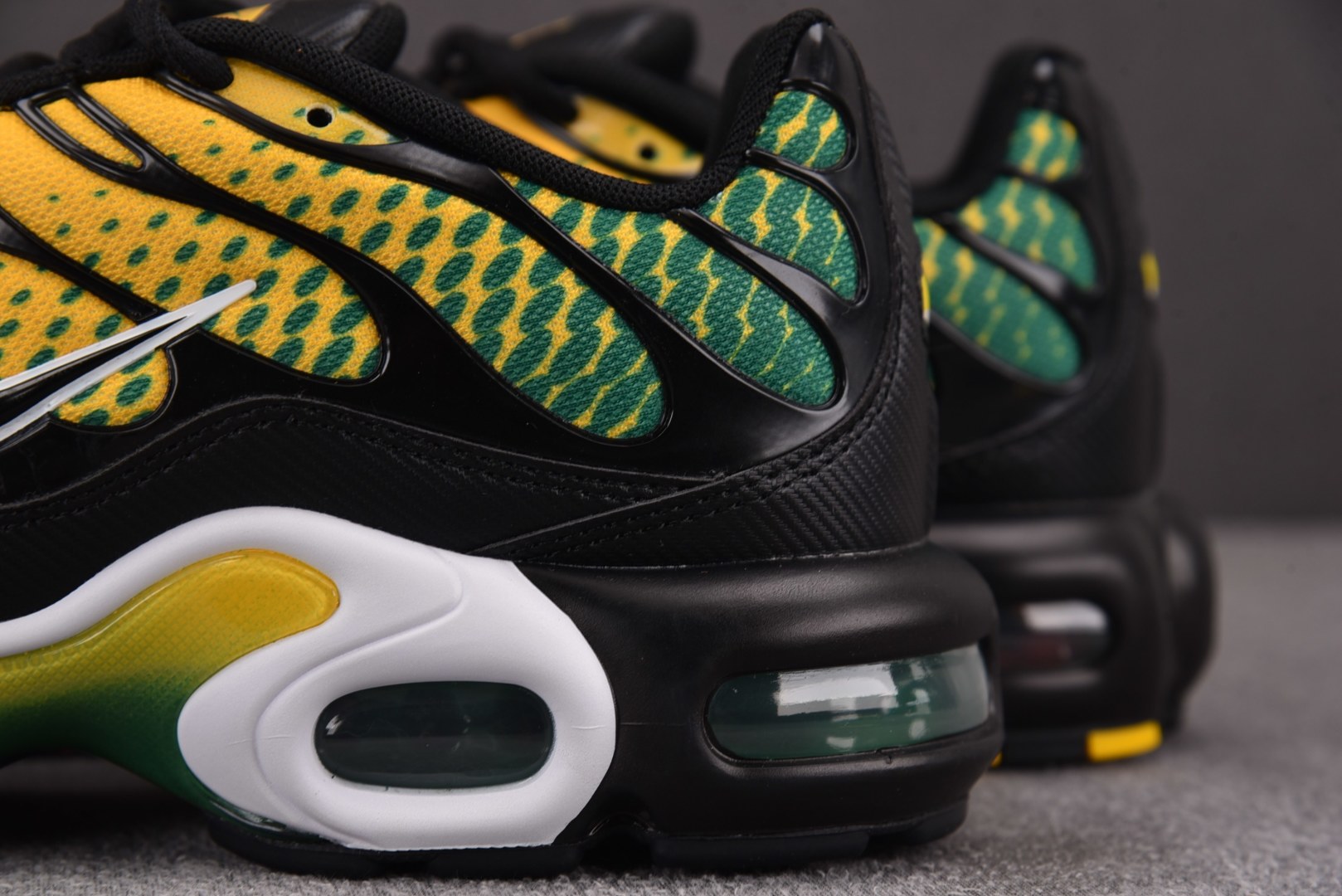 【纯原】NK Air Max Plus 黄黑绿 IB7671-700 #尺寸36 36.5 37.5 3