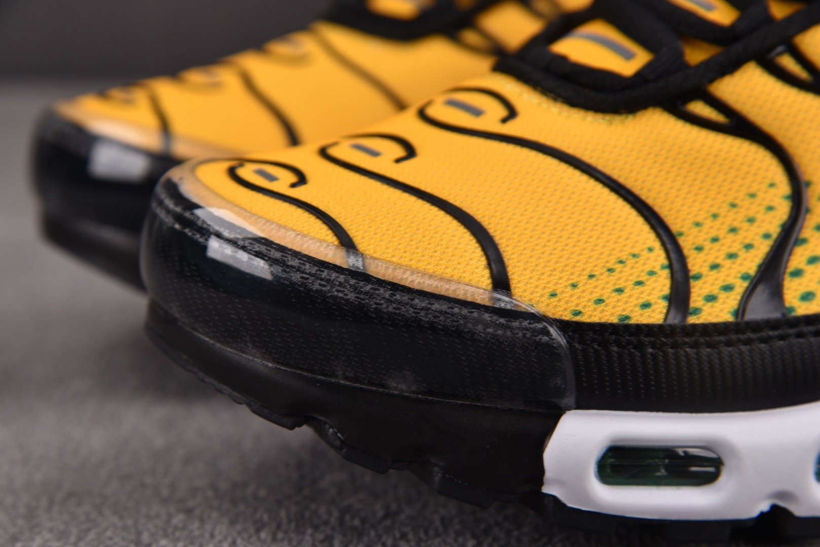 【纯原】NK Air Max Plus 黄黑绿 IB7671-700 #尺寸36 36.5 37.5 3