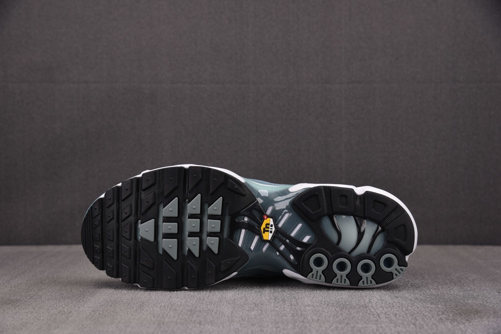 【纯原】NK Air Max Plus 蓝白 FV0394-300 #尺寸36 36.5 37.5 38