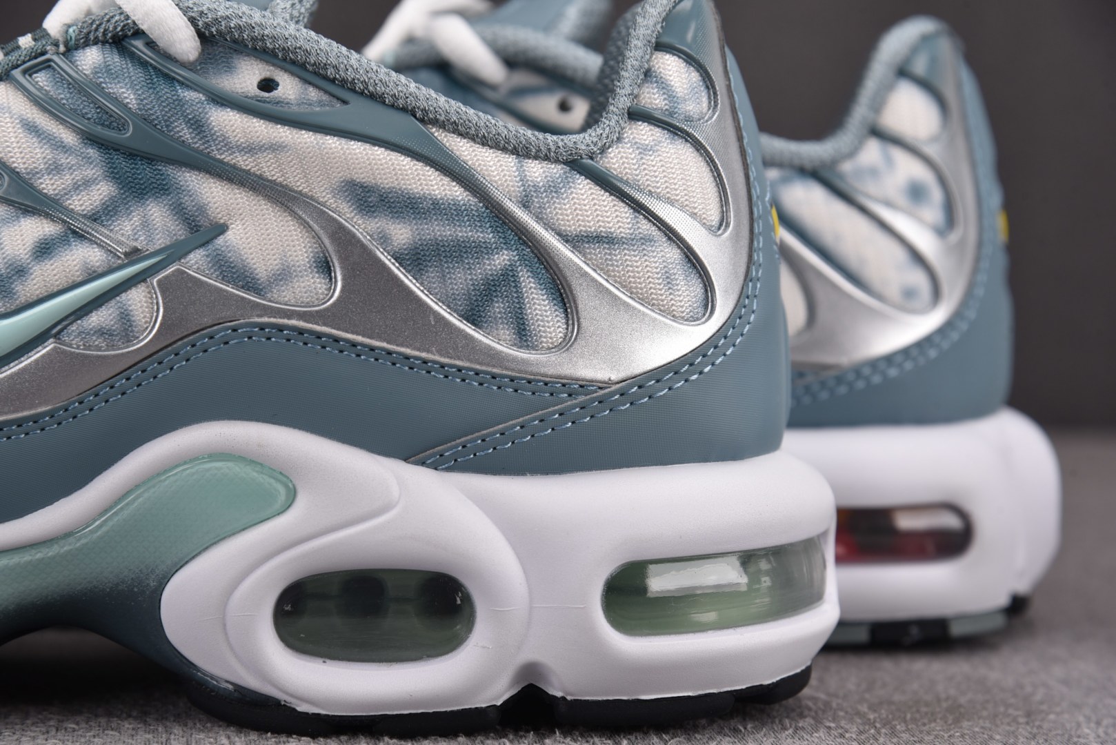 【纯原】NK Air Max Plus 蓝白 FV0394-300 #尺寸36 36.5 37.5 38