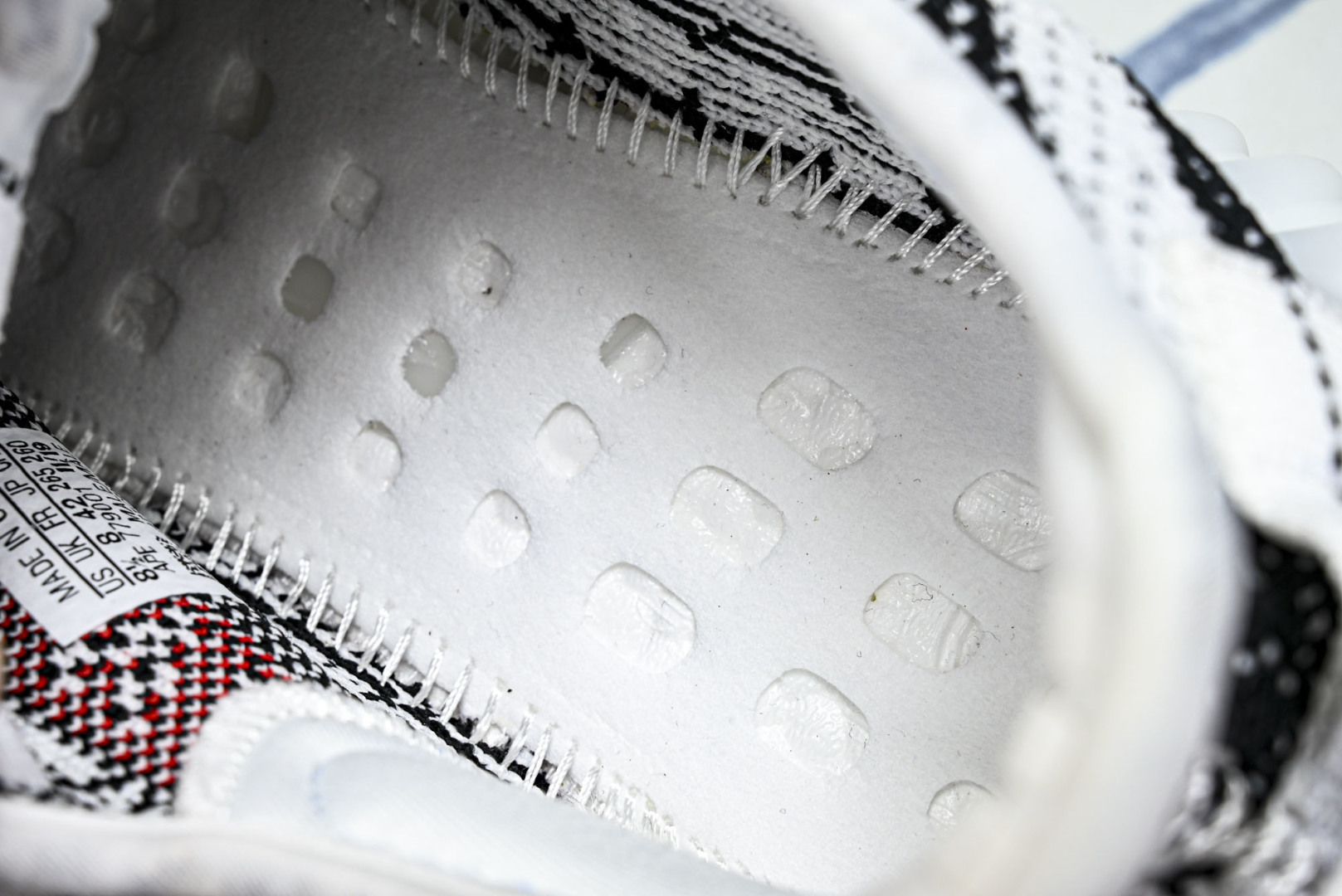 Yeezy 尺码:36-49纯原出品-Yeezy 350V2 阿迪达斯椰子350二代 C YZ013-1