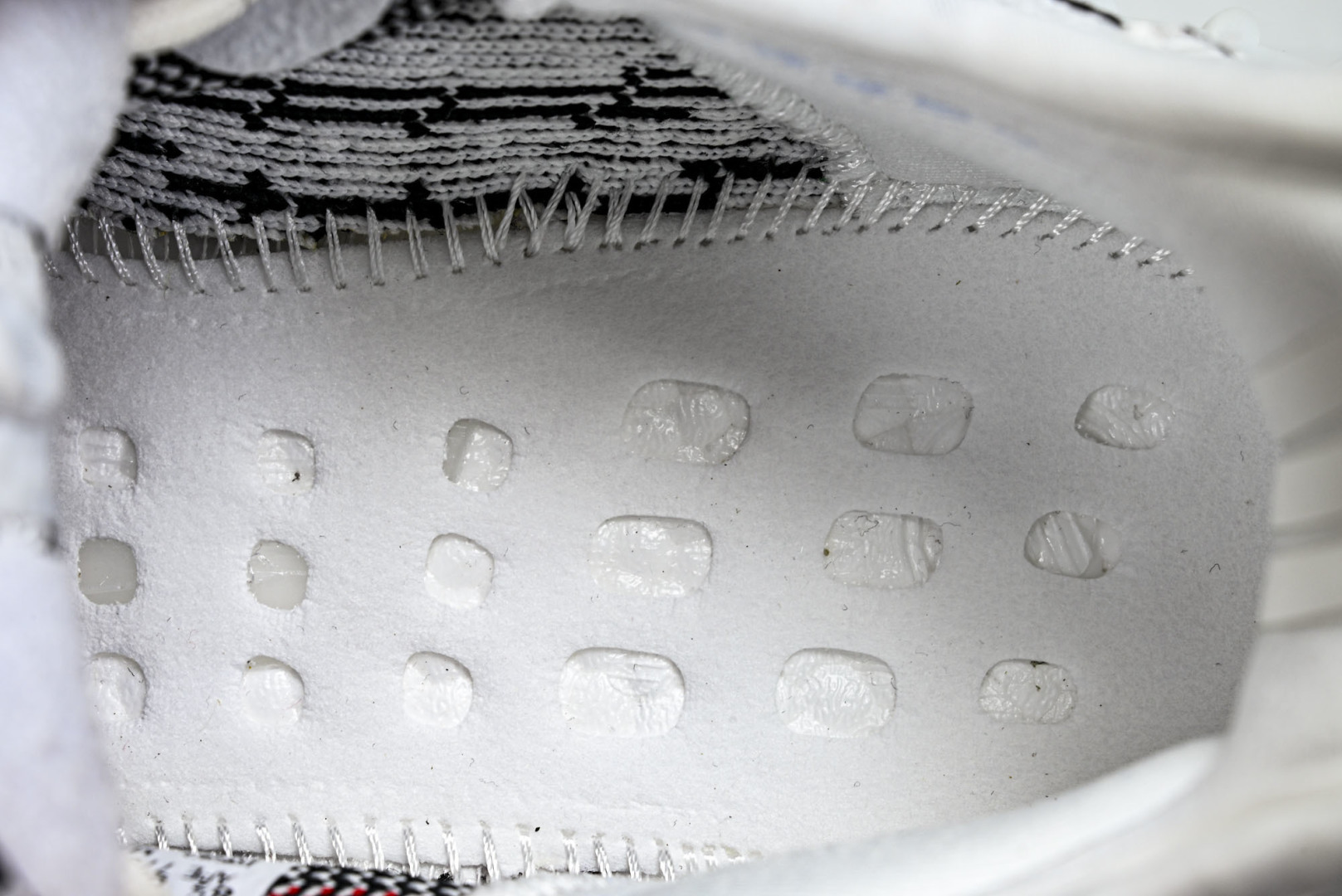 Yeezy 尺码:36-49纯原出品-Yeezy 350V2 阿迪达斯椰子350二代 C YZ013-1