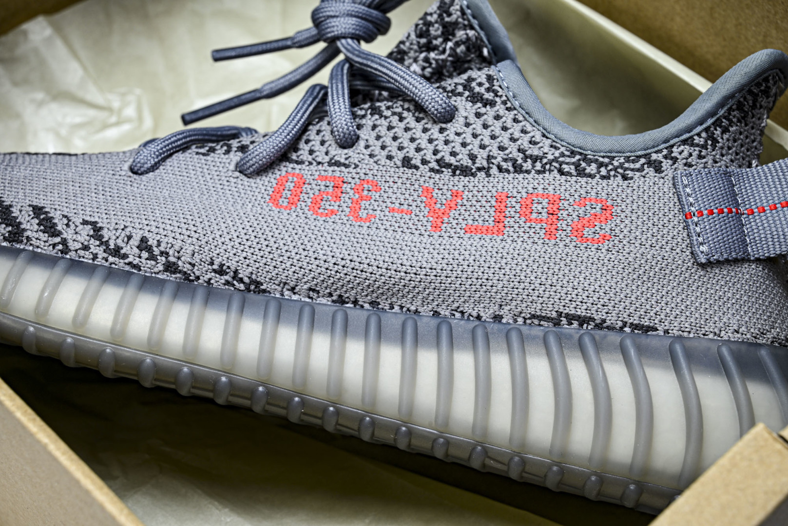 Yeezy 尺码:36-49纯原出品-Yeezy 350V2 Boost 侃爷椰子350二代 灰橙字斑马