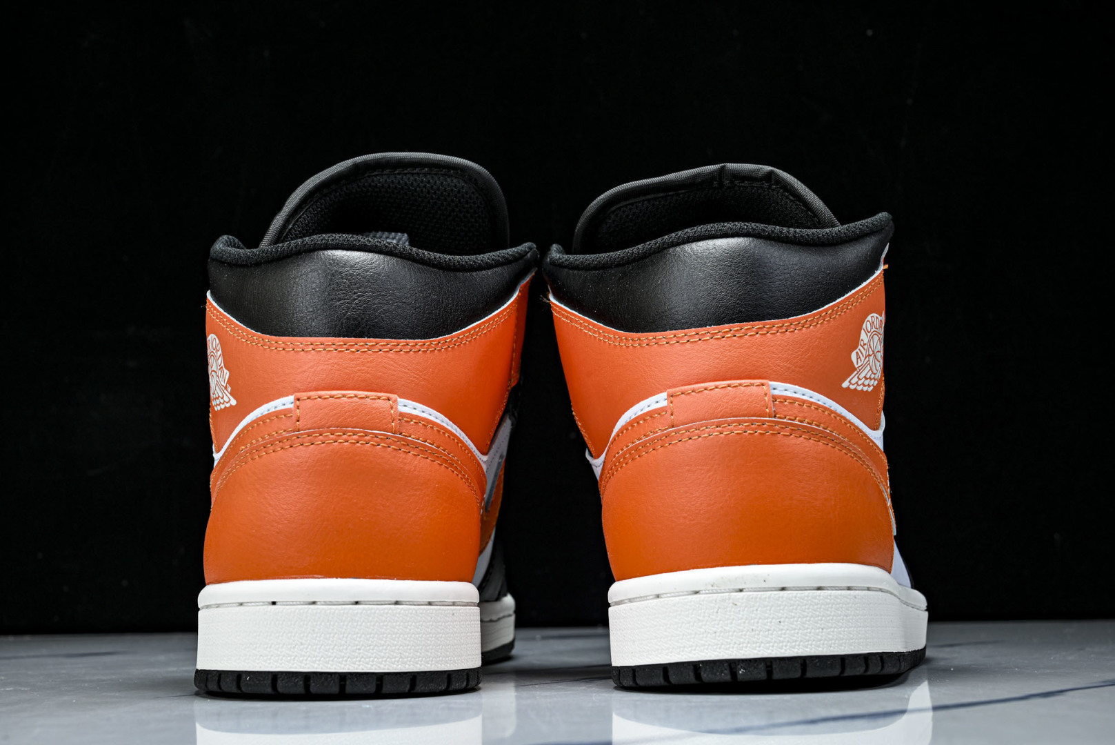 Mid中帮 尺码:40-46纯原出品-Air Jordan 1 Mid AJ1 乔1黑白橙 DQ8426