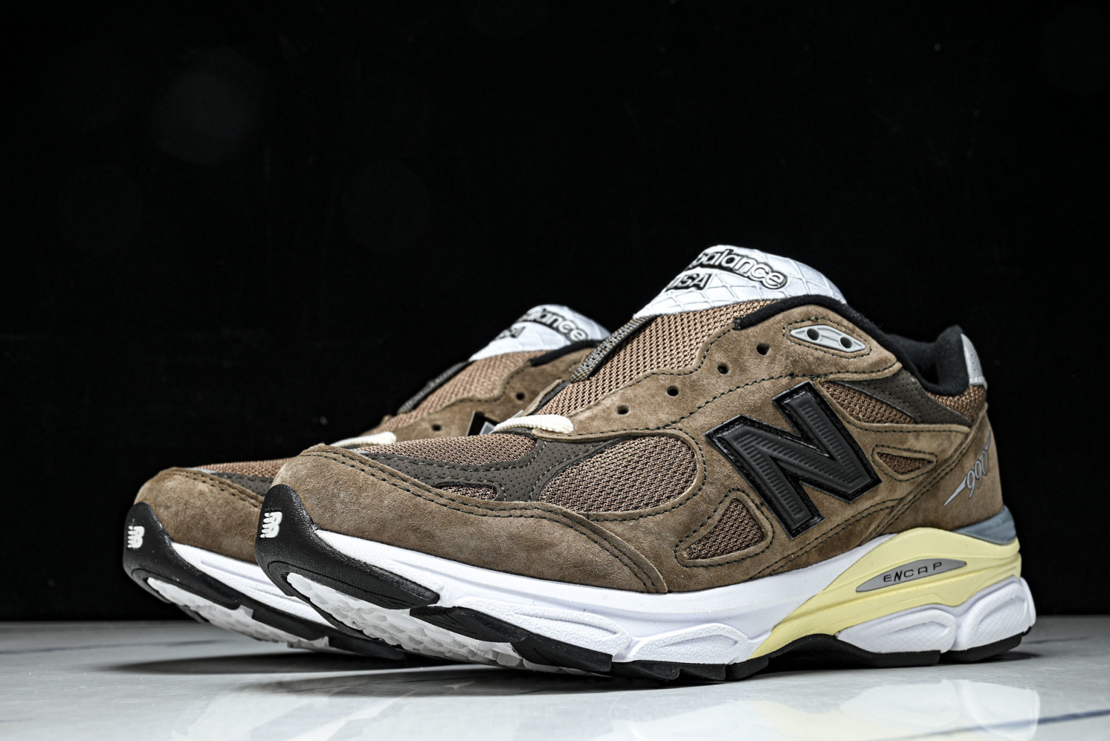 美产 JJJJound x New Balance NB 990 V3“Monteral”棕褐色 M99