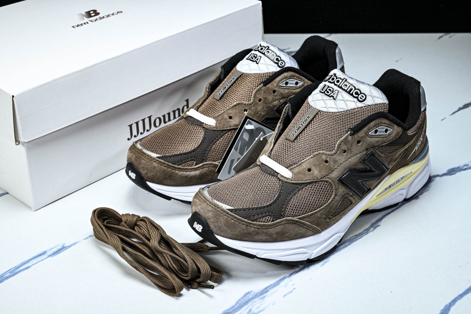 美产 JJJJound x New Balance NB 990 V3“Monteral”棕褐色 M99