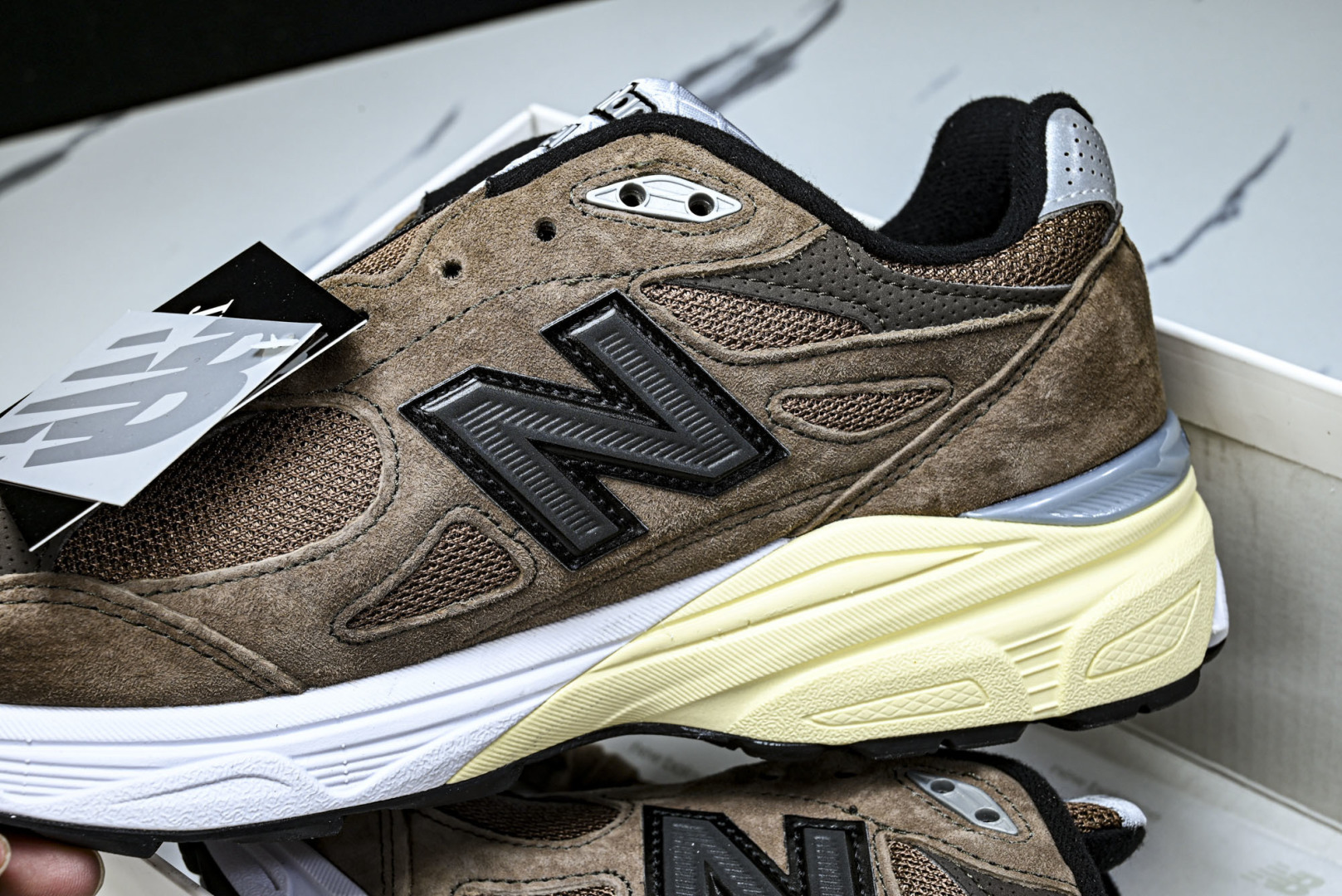 美产 JJJJound x New Balance NB 990 V3“Monteral”棕褐色 M99