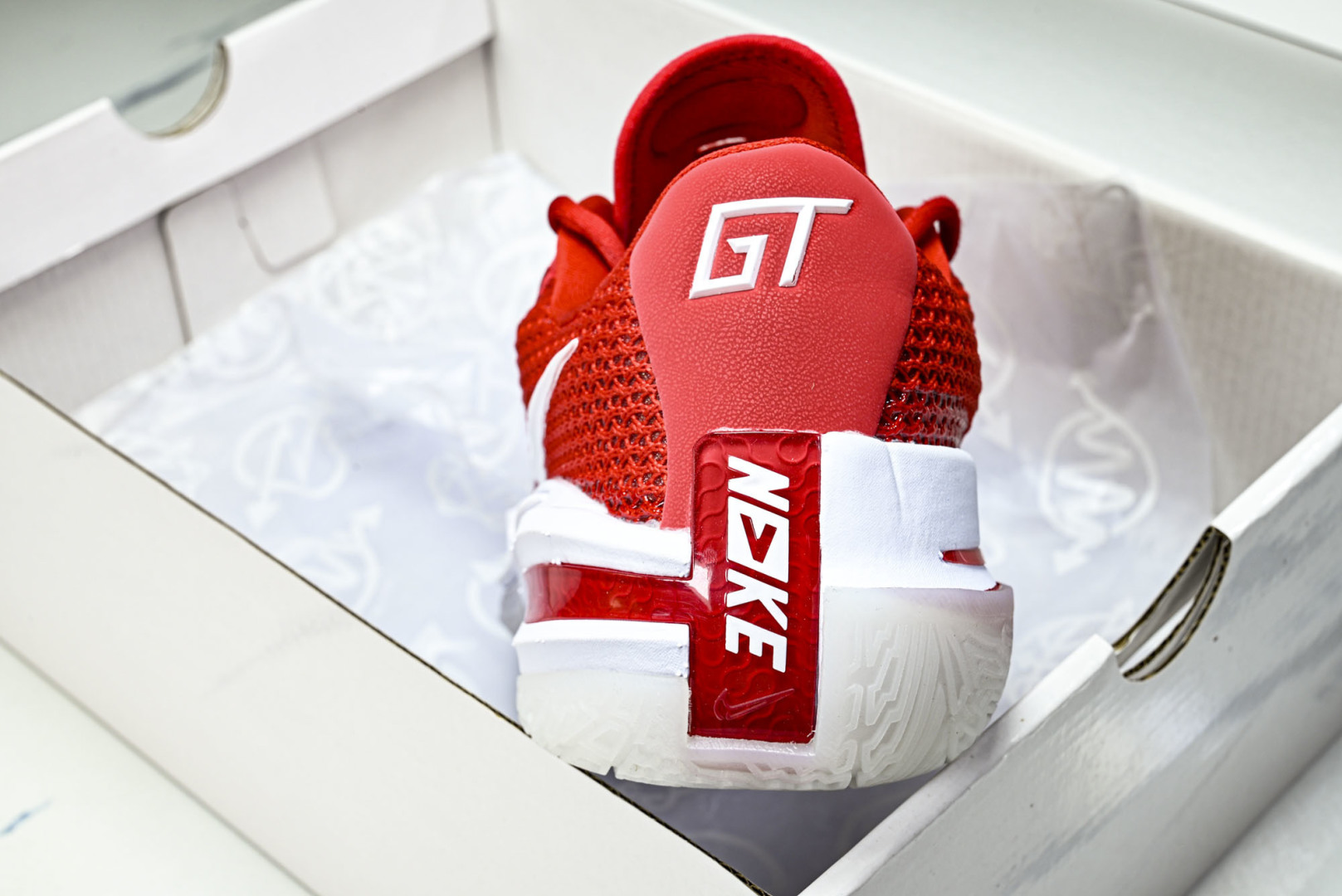 GT 尺码:40-46纯原出品-Air Zoom G.T.Cut EP 耐克新款 实战系列篮球鞋 DM5