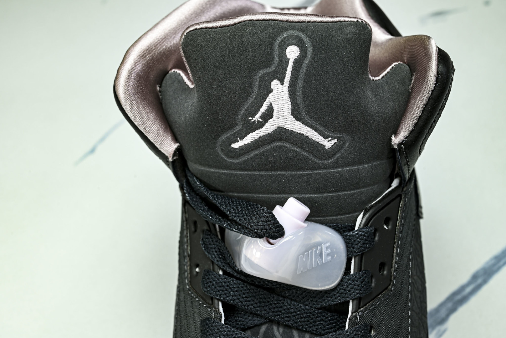 AJ5 尺码:36-47.5纯原出品-PSG x Air Jordan 5 Retro Off Noir