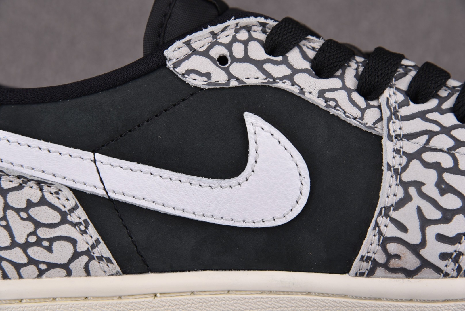 AJ Low爆裂纹 尺码:40-47.5Air Jordan 1 Retro Low OG“Black 