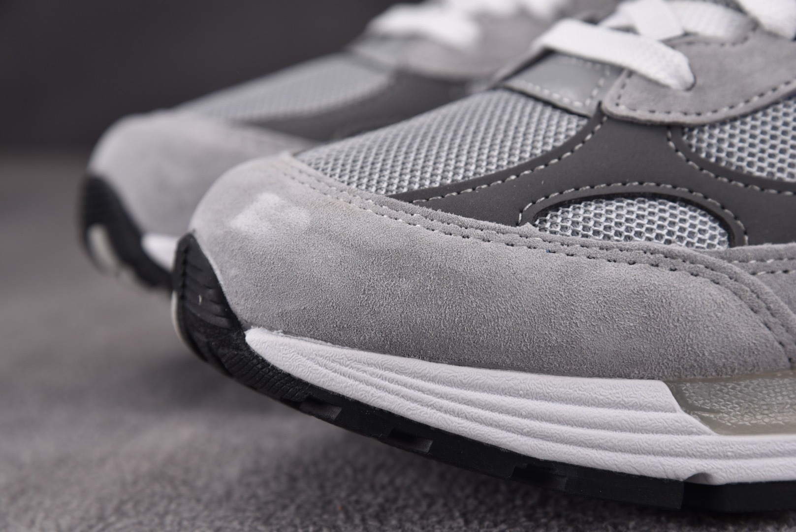 NB992 尺码:36-47New Balance 1112 元祖灰 M992GR YZ004