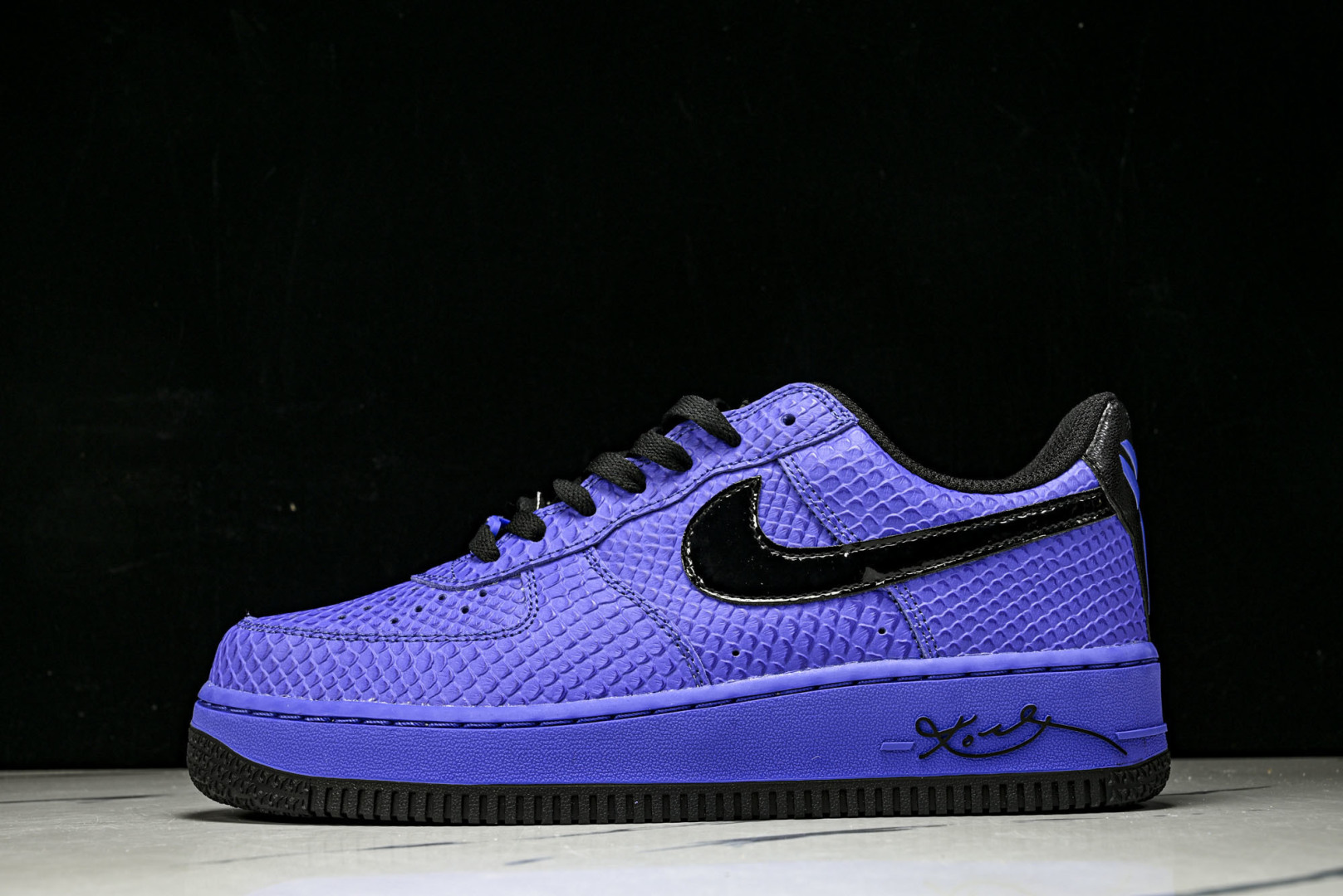 NK Air Force 1'07 Low 科比 空军一号低帮休闲板鞋 II7062-500#尺码 36