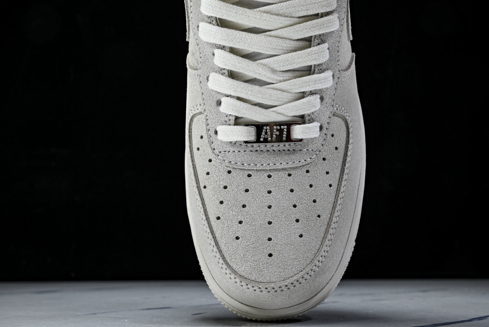 NK Air Force 1'07 Low 空军一号低帮休闲板鞋 HQ3499 100 #尺码 36 3