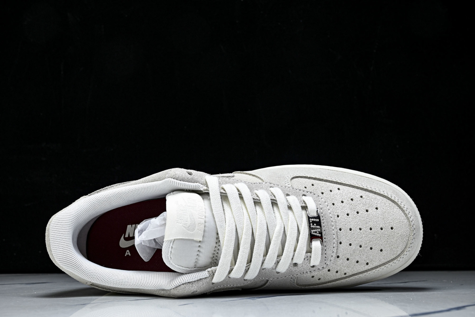 NK Air Force 1'07 Low 空军一号低帮休闲板鞋 HQ3499 100 #尺码 36 3